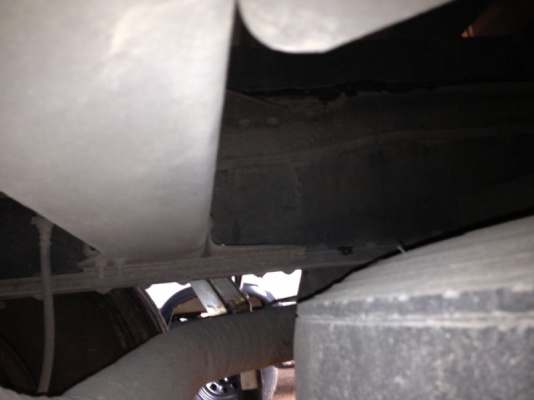 รถอิซูซุ 10 ล้อ ตู้เย็น 230 แรงม้า ปี 49 สนใจติดต่อ 081 - 6079515 รถอิซูซุ 10 ล้อ ตู้เย็น 230 แรงม้า ปี 49 สนใจติดต่อ 081 - 6079515