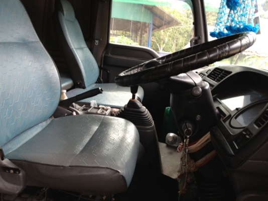 รถอิซูซุ 10 ล้อ ตู้เย็น 230 แรงม้า ปี 49 สนใจติดต่อ 081 - 6079515 รถอิซูซุ 10 ล้อ ตู้เย็น 230 แรงม้า ปี 49 สนใจติดต่อ 081 - 6079515