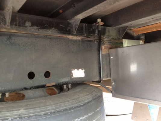 รถอิซูซุ 10 ล้อ ตู้เย็น 230 แรงม้า ปี 49 สนใจติดต่อ 081 - 6079515 รถอิซูซุ 10 ล้อ ตู้เย็น 230 แรงม้า ปี 49 สนใจติดต่อ 081 - 6079515