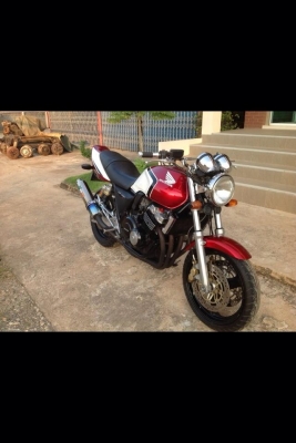 รถปี 98 เวอร์ชั่น s โซ่ สเตอเปลี่ยนใหม่ ระบบไฟครบ รถสภาพดีมากๆ ไม่มีปัญหา  อินวอย สรรพสามิต รถอยู่หนองไผ่    เพชรบูรณ์  สนใจติดต่อ รุต 081-3585353  24 ชั่วโมง ราคาต่อรองได้ครั