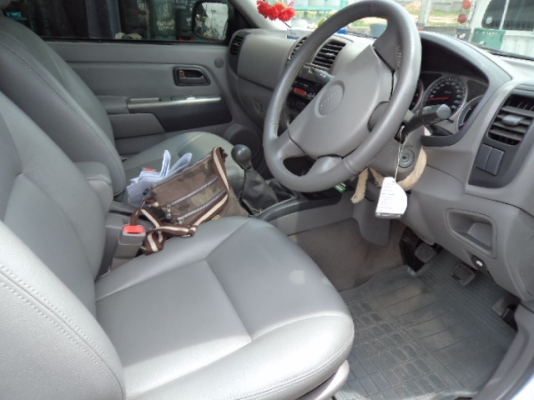 ขายรถอีซูซุดีแม็ค4ประตูปี48 สภาพสวยๆเดิมๆทั้งคัน ขายรถอีซูซุดีแม็ค4ประตูปี48 สภาพสวยๆเดิมๆทั้งคัน