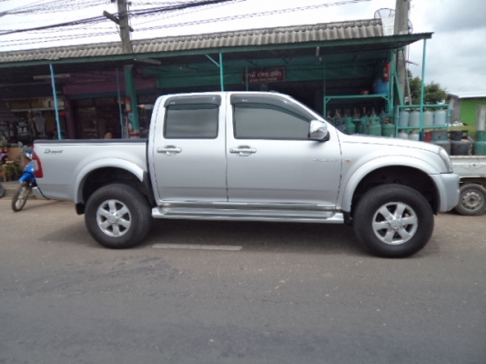 ขายรถอีซูซุดีแม็ค4ประตูปี48 สภาพสวยๆเดิมๆทั้งคัน ขายรถอีซูซุดีแม็ค4ประตูปี48 สภาพสวยๆเดิมๆทั้งคัน