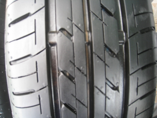 ขายล้อแม็ก Mitsubishi mirage 14"x4.5" et46 4รู100 +ยางปลายปี 12  (081-3747940)