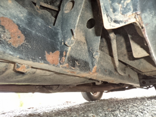 ขายรถกะบะอีซูซุปี36 พวงมาลัยเพาเวอร์ สภาพดี พร้อมใช้งานคับ