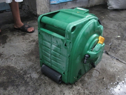 โรลมว้นสายยางฉีดน้ำแบบมว้นเก็บอัตโนมัติ โรลมว้นสายยางฉีดน้ำแบบมว้นเก็บอัตโนมัติ