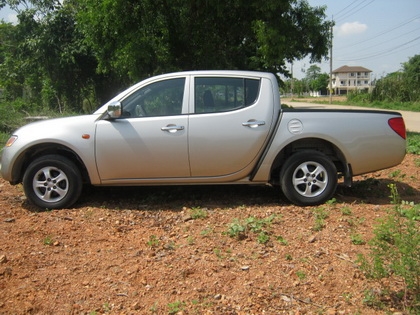 MITSUBISHI TRITON 2.5 GL DB CAB 2007