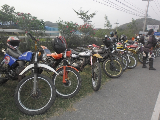 ขาย dt100พร้อมใช้สภาพตามรูป เครื่องทำใหม่ ใส่ดิสหน้าแรงๆ