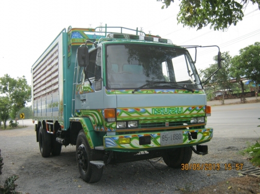 ขายรถบรรทุกหกล้อดั้มเกษตรอีซูซูร็อคกี้ FTR32 รถห้าง เครื่อง 195 แรงม้า