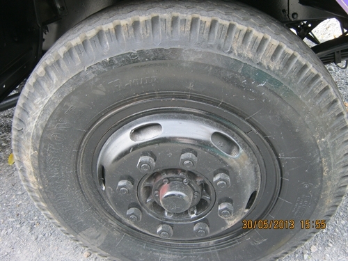 ขายรถบรรทุกหกล้อดั้มเกษตรอีซูซูร็อคกี้ FTR32 รถห้าง เครื่อง 195 แรงม้า