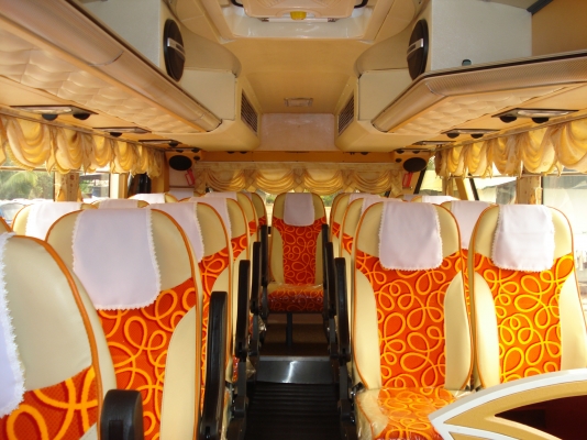 8 ล้อ 2 ชั้น มีไฟแนนซ์ให้