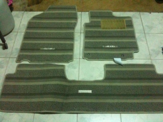 พรมรถเก๋ง ของแท้ห้าง TOYATA ALTIS 499 ส่งฟรี EMS มีชุดเดียว