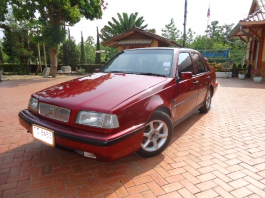 ขาย VOLVO 460 GLT ปี 37 เกียร์ธรรมดา มีระบบเซ็นทรัลล็อค เบรค ABS กระจกไฟฟ้า