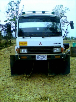 ขายด่วน  10  ล้อสองเพลาดั้ม