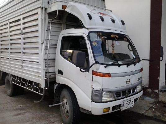 ปี 08 รถบรรทุก 6 ล้อ Dutro 130 แรง เครื่องแน่น สภาพดี