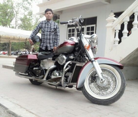 ขาย steed 400 สีแดงทับทิมสว่าง