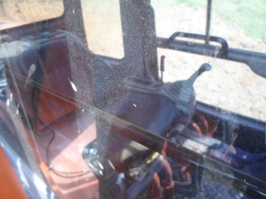 ด่วนเจ้าของลดราคาขายได้ขาย ขาย แบคโฮ HITACHI EX200-5 รถสวย เอกสารเล่มทะเบียน