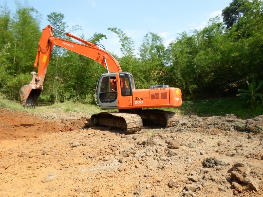 ด่วนเจ้าของลดราคาขายได้ขาย ขาย แบคโฮ HITACHI EX200-5 รถสวย เอกสารเล่มทะเบียน