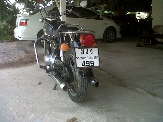 ขายK125 m4 ทะเบียนโอน ภาษีเต็ม เครื่องดี กระจกแท้ สตาร์ทมือ ระบบไฟใช้ได้หมด ไฟแบรคติด แตรดัง ออโต้ลูปใช้ได้