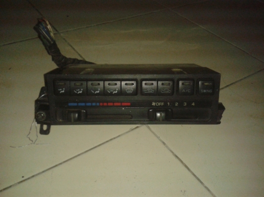 ขายสวิตช์ควบคุมแอร์ มาสด้าโครโนส