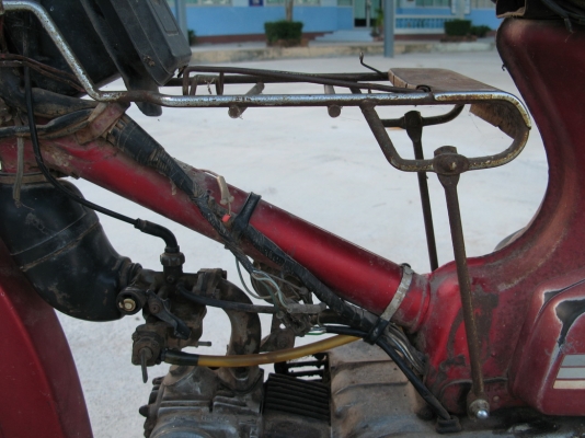 ที่นังเด็ก ตราเรือใบและงานเก่าอีกอันครับ