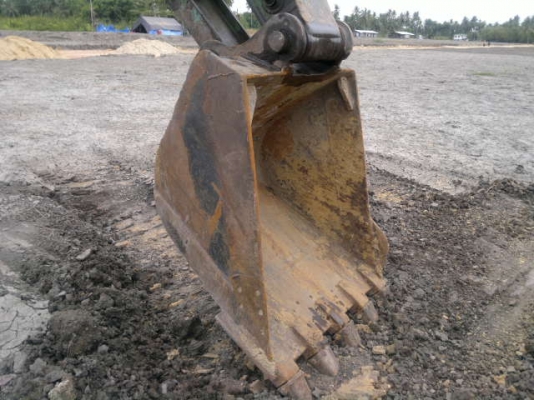 ขายรถแบคโฮ KOBELCO SK-200-YN-10 ไฟฟ้าเต็ม เอกสารอิมวอย รถสวย รีบจองด่วน