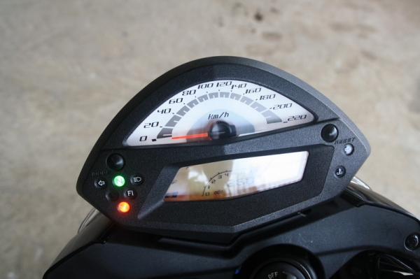 ขาย ER 6 N ปี 2009 เครื่องดี แต่งมานิดหน่อย ทะเบียนเต็มพร้อมโอน 169000