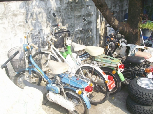 *** ขายรถสะสมยกกรุหลายคันครับ ตระกูล Honda *** *** ขายรถสะสมยกกรุหลายคันครับ ตระกูล Honda ***