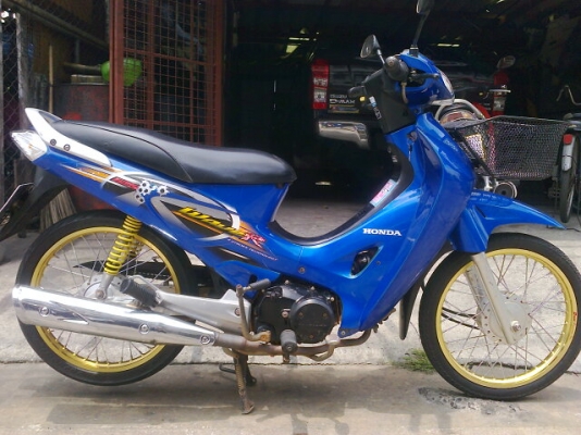 ขาย wave 125 r  18500 ทะเบียนภาษีเต็ม ชุดโอนครับ