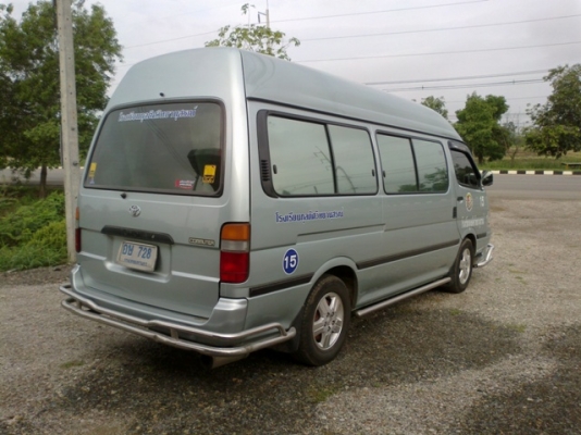 ขายรถตู้ TOYOTA หลังคาสูง ปี02 ภายในแต่ง VIP