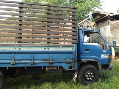 ขายถูก (พ่อค้ามีกำไร คนใช้ก็คุ้ม)