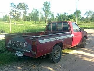 NISSAN BIG M 2.5 ปี32 เครื่องขาว ใครชอบเดิมเชิญทางนี้เลยครับ เดิมบางนางบวช NISSAN BIG M 2.5 ปี32 เครื่องขาว ใครชอบเดิมเชิญทางนี้เลยครับ เดิมบางนางบวช