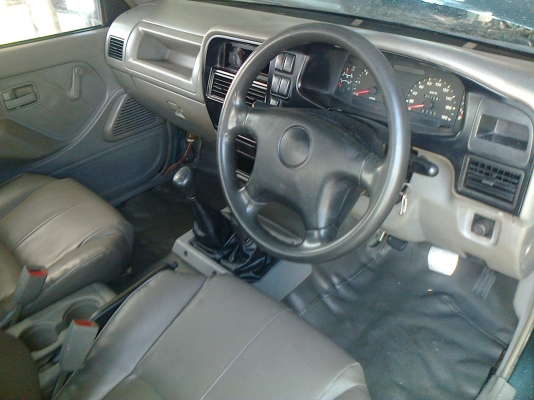 (มาดูรูปตอนล้างเส็ดแล้วครับบางๆสวยๆเอารูปมาลงเพิ่ม)ขายดราก้อนอายโรดิโอ้ปี2001 สภาพไม่ได้ล้างโทรมเพราะใช้อย่างเดียว เอาไปทำความสอาดจะดูดีปั้นขึ้น สภาพเครื่องดี คัสซีสวย เกียร์โฟร์ใช้งานได้ปกติ ค้างไฟแนนไพศาลลิสซิ่งเอาเงินมาจ่ายแค่185000บาทไปปิดด้วยกันที่ส (มาดูรูปตอนล้างเส็ดแล้วครับบางๆสวยๆเอารูปมาลงเพิ่ม)ขายดราก้อนอายโรดิโอ้ปี2001 สภาพไม่ได้ล้างโทรมเพราะใช้อย่างเดียว เอาไปทำความสอาดจะดูดีปั้นขึ้น สภาพเครื่องดี คัสซีสวย เกียร์โฟร์ใช้งานได้ปกติ ค้างไฟแนนไพศาลลิสซิ่งเอาเงินมาจ่ายแค่185000บาทไปปิดด้วยกันที่ส