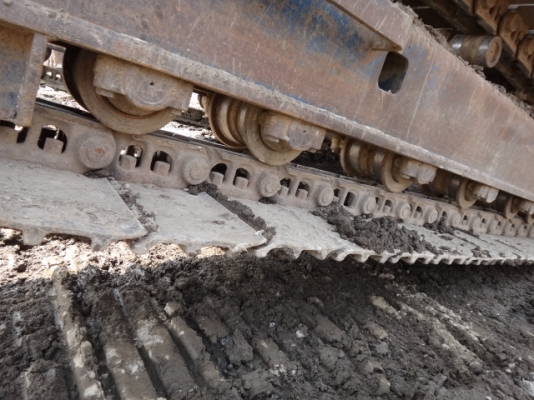 รถขุดดิน SK120-1 มาร์คทรี  รถสวย สภาพเดิมนอกจากญี่ปุ่น  เพิ่งลงมาถึงไทย  ตอนนี้รถอยู่ที่ C.S. หลักสี่แล้ว  โทร.081-373-0559