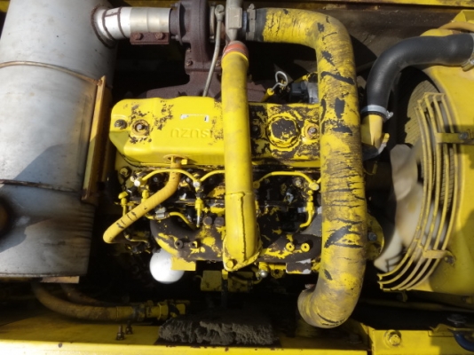 รถขุดดิน SK120-1 มาร์คทรี  รถสวย สภาพเดิมนอกจากญี่ปุ่น  เพิ่งลงมาถึงไทย  ตอนนี้รถอยู่ที่ C.S. หลักสี่แล้ว  โทร.081-373-0559