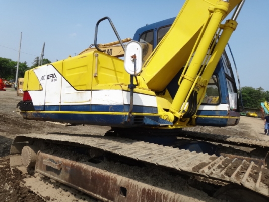 รถขุดดิน SK120-1 มาร์คทรี  รถสวย สภาพเดิมนอกจากญี่ปุ่น  เพิ่งลงมาถึงไทย  ตอนนี้รถอยู่ที่ C.S. หลักสี่แล้ว  โทร.081-373-0559