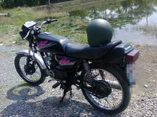 คาวาซากิ GTO  สีดำ  เอกสารครบ  เครื่องติดขี่ได้ ค่ะ