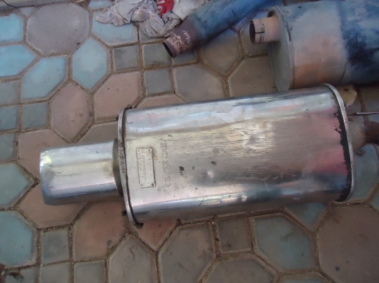 ขายท่อแต่งแรงๆจากญี่ปุ่นแท้ๆสภาพดีครับ  สแตนเลสทั้งใบครับ  ยี่ห้อJASMA TANABE ยกชุด ราคา เพียง 2,000.- สนใจติดต่อ 088-2584084 เชียงใหม่ครับ ;D ;D