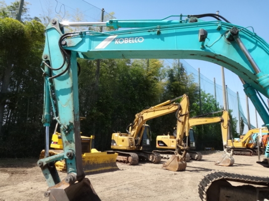 รถขุดดิน SK100-3 มาร์คไฟว์ซุปเปอร์ (ติดไลน์หัวเจาะ)  รถสวย  สภาพเดิมจากญี่ปุ่น เพิ่งเข้าไทย  ตอนนี้รถอยู่ที่ C.S.Motor หลักสี่ครับ  โทร.081-373-0559