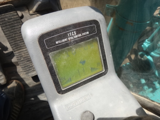 รถขุดดิน SK100-3 มาร์คไฟว์ซุปเปอร์ (ติดไลน์หัวเจาะ)  รถสวย  สภาพเดิมจากญี่ปุ่น เพิ่งเข้าไทย  ตอนนี้รถอยู่ที่ C.S.Motor หลักสี่ครับ  โทร.081-373-0559