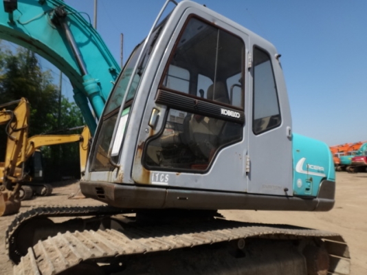 รถขุดดิน SK100-3 มาร์คไฟว์ซุปเปอร์ (ติดไลน์หัวเจาะ)  รถสวย  สภาพเดิมจากญี่ปุ่น เพิ่งเข้าไทย  ตอนนี้รถอยู่ที่ C.S.Motor หลักสี่ครับ  โทร.081-373-0559