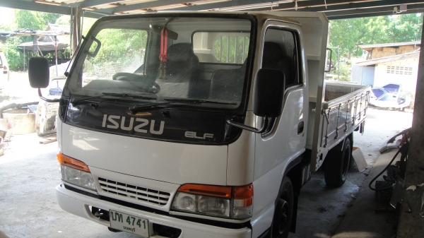 NKR หัวการ์ตูน เครื่อง135แรง สวยจัด พร้อมใช้