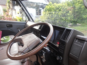 ขายรถตู้บัดดี้สภาพดีมาก ๆเดิมๆไม่เคยเฉี่ยวชน หายาก เจ้าของขายเอง (ชลบุรี)