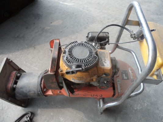 เครื่องตบดินแบบกระโดด(แบบกบ) และ(แบบจิงโจ้)ครับ