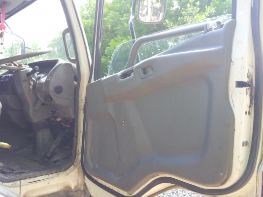 จะเปลี่ยนเป็นหัวรุ่นใหม่ หลุดมัดจำแล้วครับ ขายหัวเก๋งFUSO627M6ตาหวานยูโรทู ตามสภาพเดิมๆครับมีอยู่สองหัว พร้อมยกลง085-7075176 วางได้กับฟูโซ่ทุกรุ่น เจ้าของขายเอง