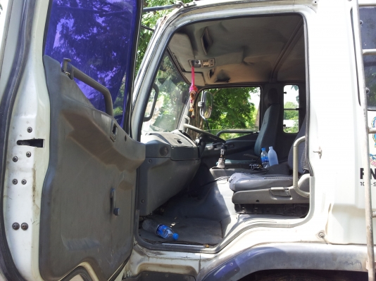 จะเปลี่ยนเป็นหัวรุ่นใหม่ หลุดมัดจำแล้วครับ ขายหัวเก๋งFUSO627M6ตาหวานยูโรทู ตามสภาพเดิมๆครับมีอยู่สองหัว พร้อมยกลง085-7075176 วางได้กับฟูโซ่ทุกรุ่น เจ้าของขายเอง