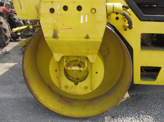 รถบด BOMAG 202AD คุณภาพเยี่ยม เก่านอก 10 ตัน รถบด BOMAG 202AD คุณภาพเยี่ยม เก่านอก 10 ตัน