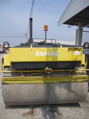 รถบด BOMAG 202AD คุณภาพเยี่ยม เก่านอก 10 ตัน รถบด BOMAG 202AD คุณภาพเยี่ยม เก่านอก 10 ตัน
