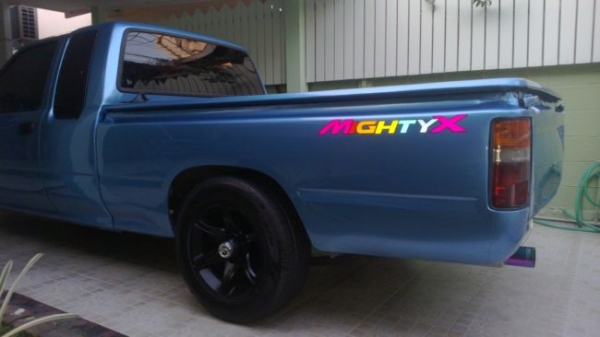 ขายรถสักคันครับ ลูกๆโตขึ้นมากต้องเปลี่ยนรถแล้ว สนใจโทรมาถามได้ ต่อรองมาขายได้ขายเลย