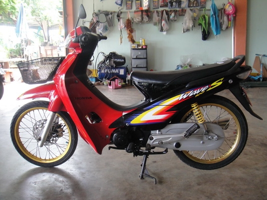 ขายฮอนด้า เวฟ 100 S สีแดง-ดำ ทะเบียนพร้อมชุดโอน ขายฮอนด้า เวฟ 100 S สีแดง-ดำ ทะเบียนพร้อมชุดโอน