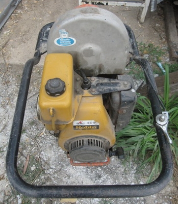 เครื่องตบดิน